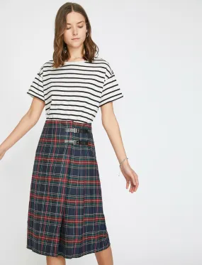 12142 Red Check Midi Skirt