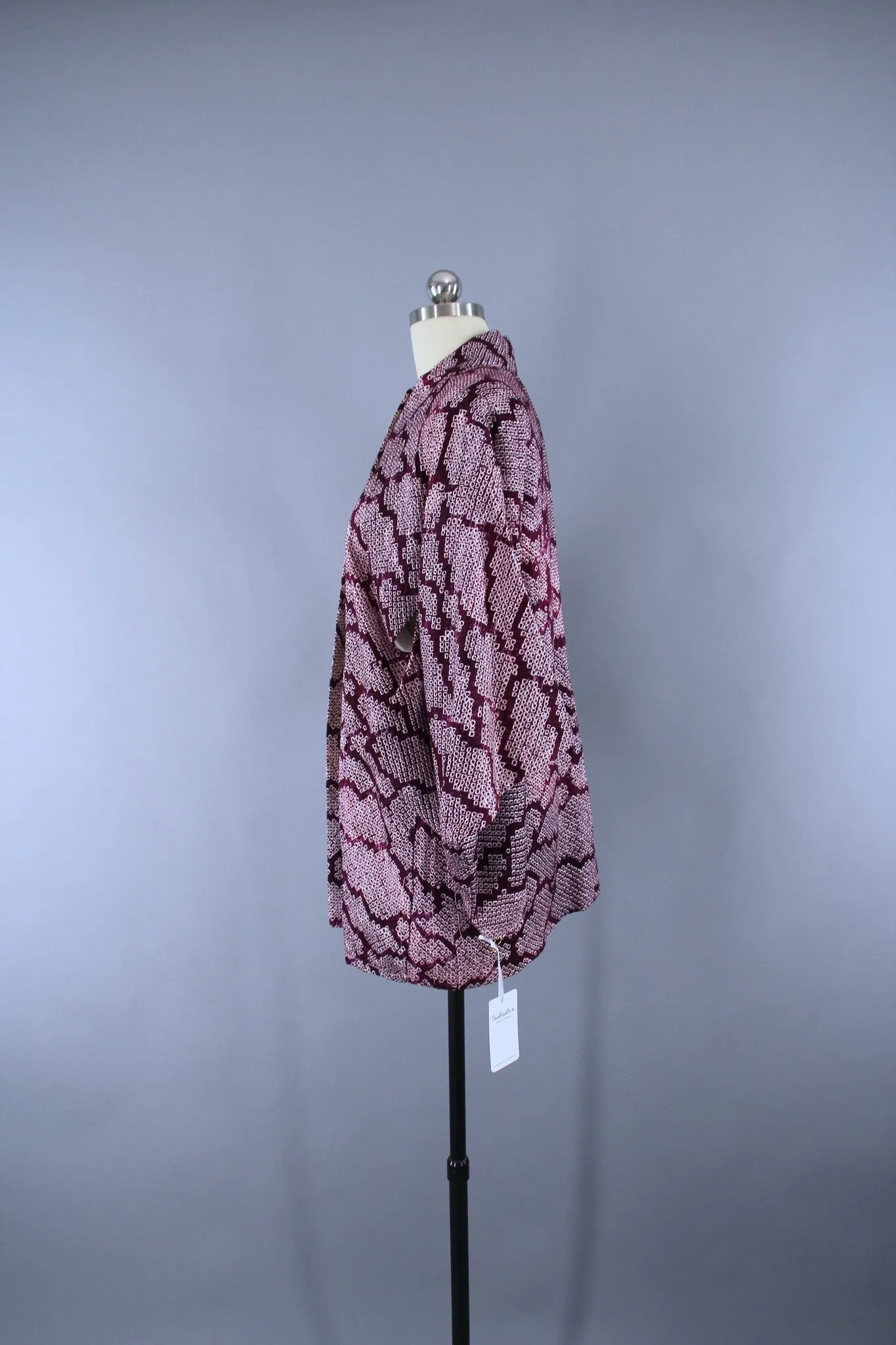 1960s Vintage Haori Silk Kimono Jacket with Purple & White Shibori Clouds