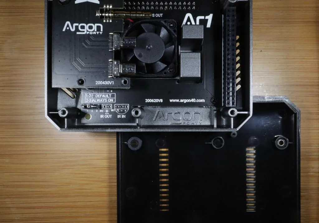 Argon ONE Raspberry Pi 4 Case