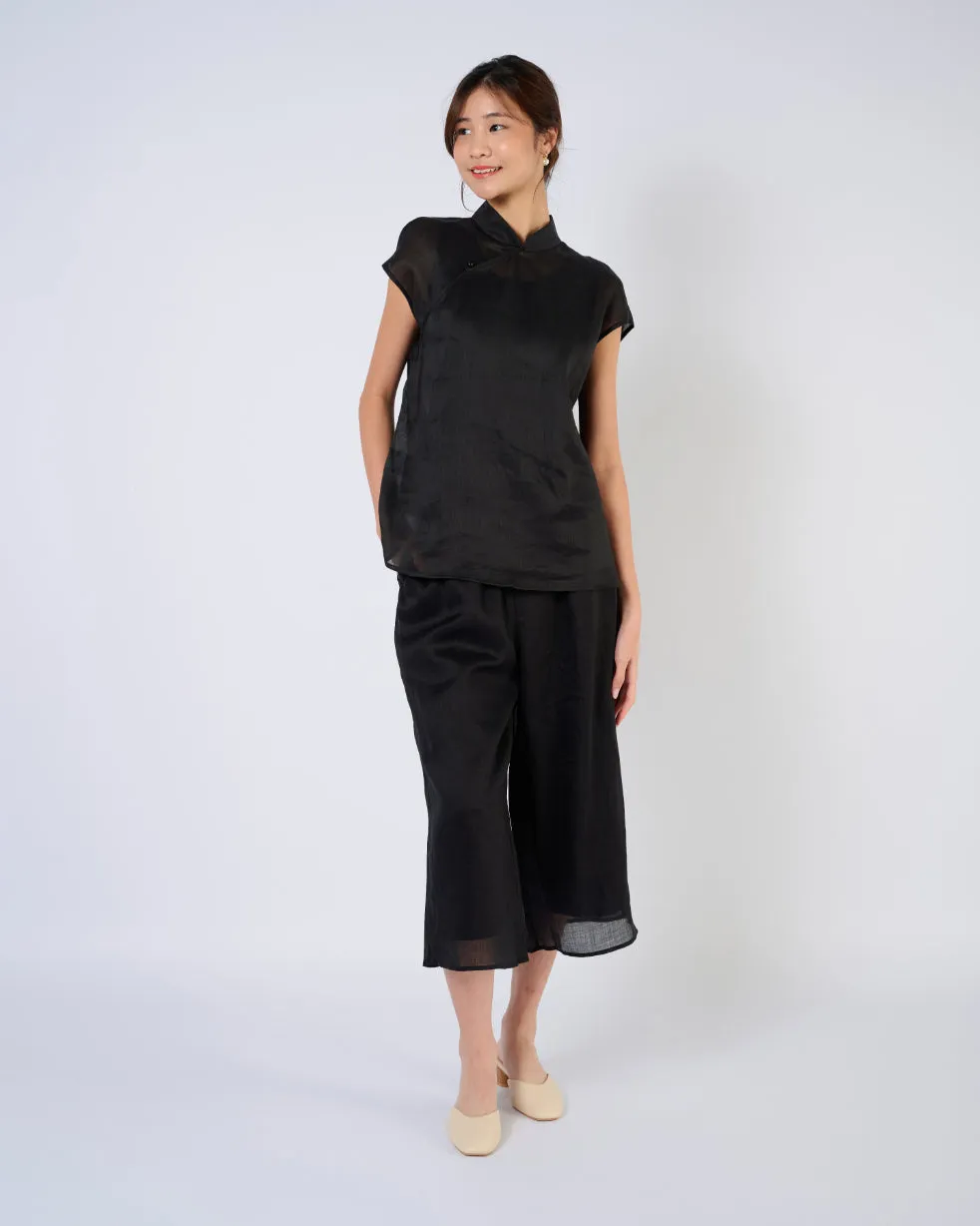 Cap Sleeve Ramie Cheongsam Top in Black