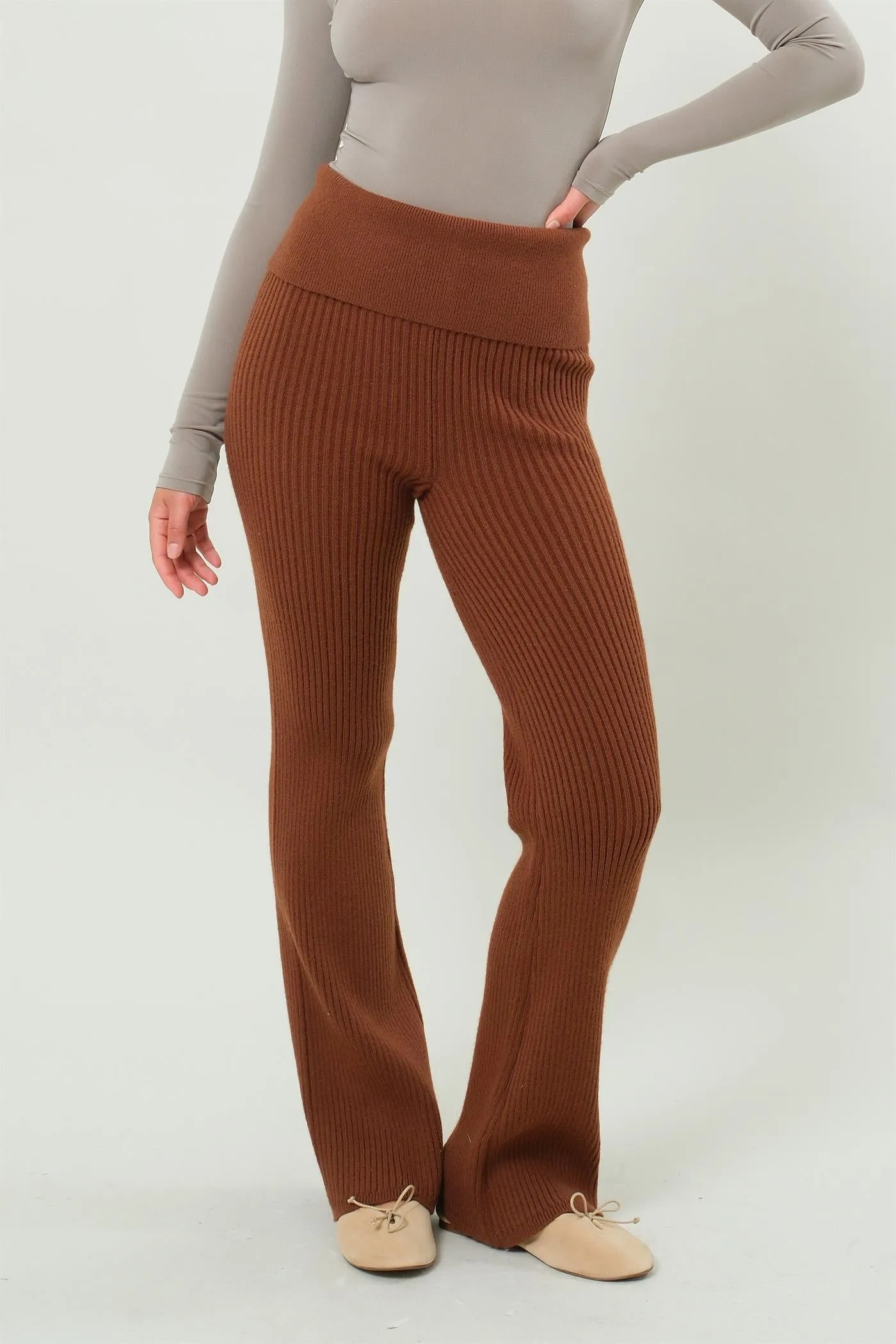 DZ24G075-Fold Over Waist Ribbed Flared Knit Pants