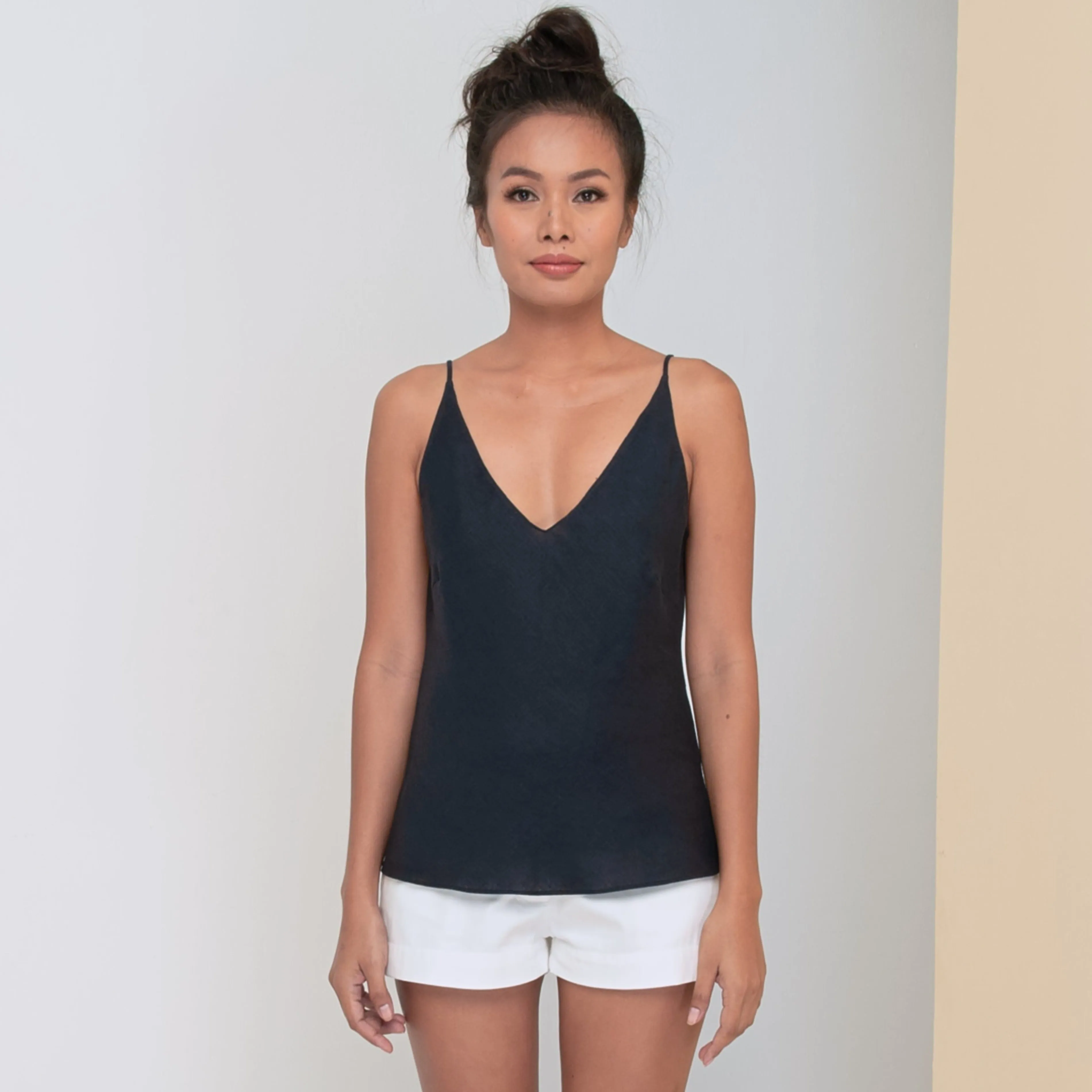 RINKI V CAMISOLE - Linen | Midnight Blue