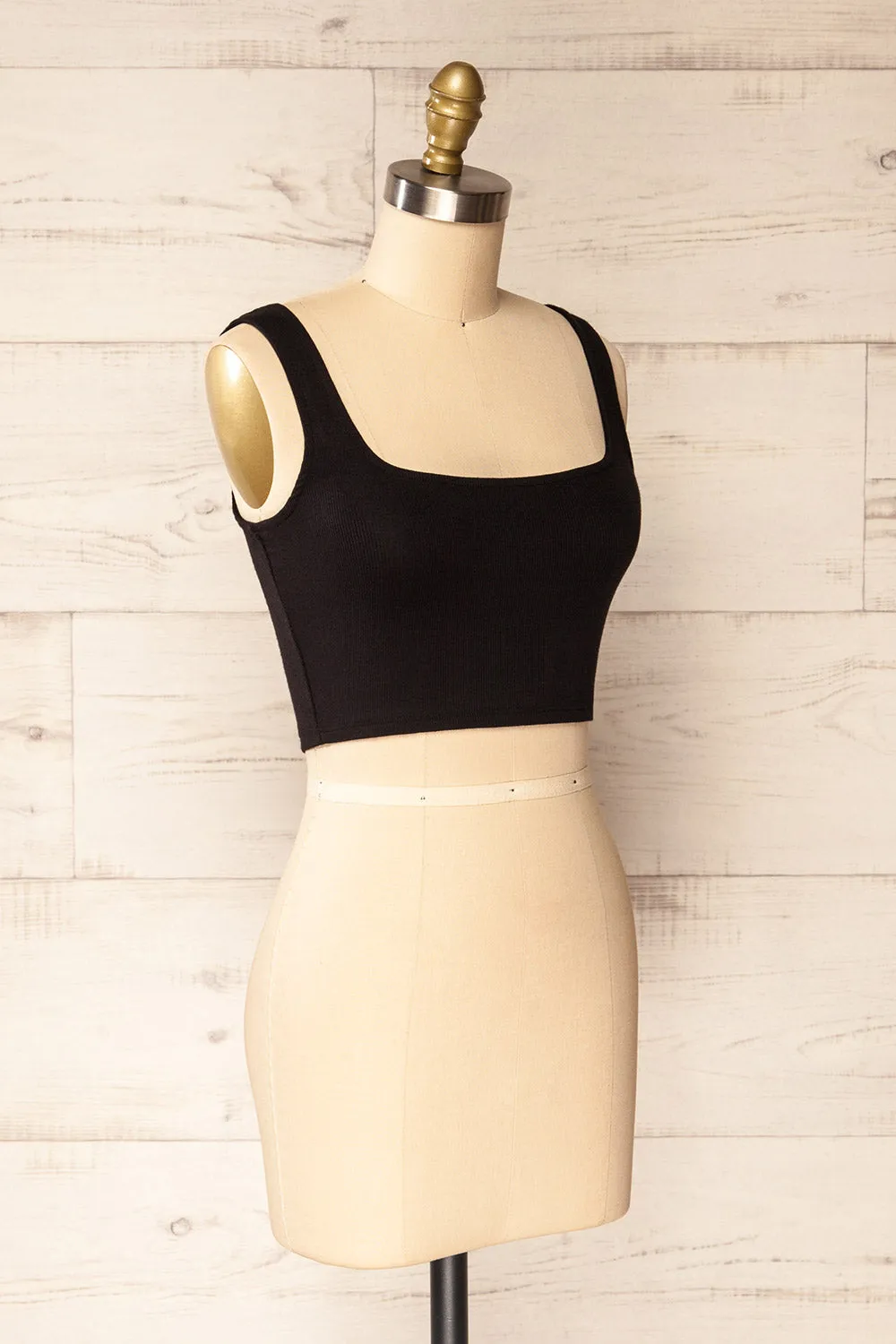 Seoul Black | Cropped Ribbed Cami Top