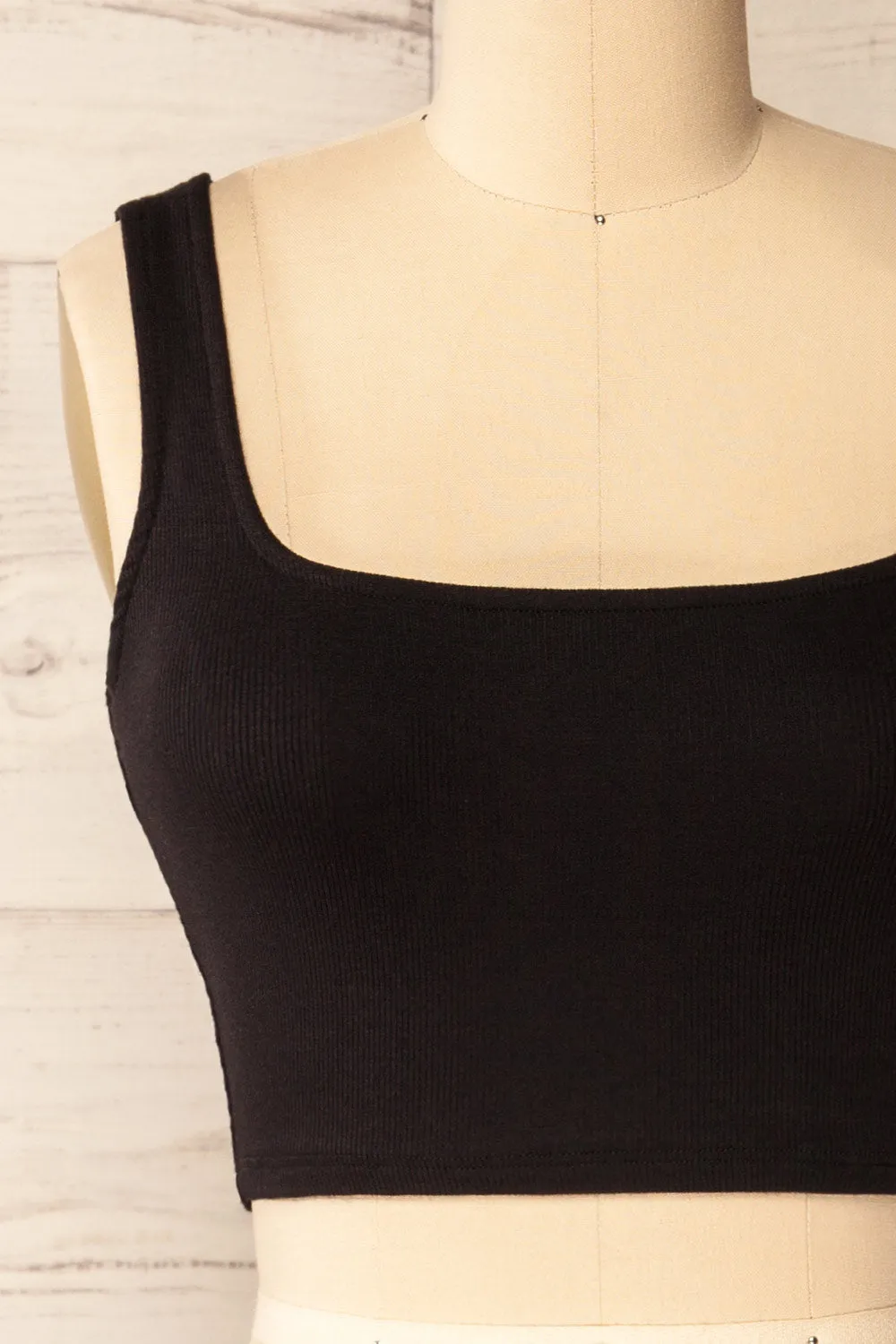 Seoul Black | Cropped Ribbed Cami Top